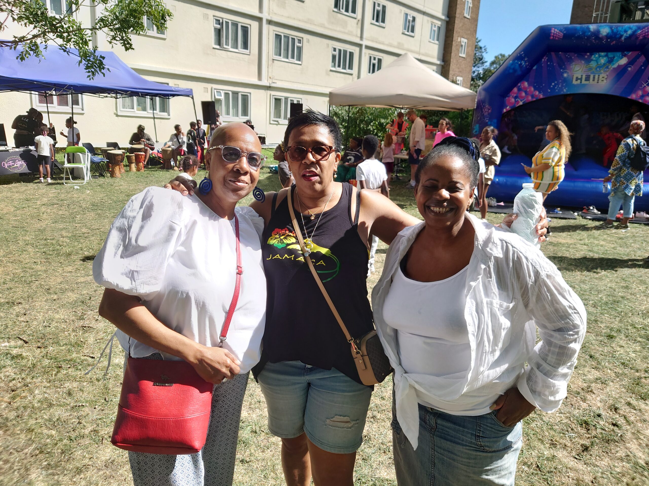 Roupellpark.co.uk-CFD 09-08-2500410 Roupellpark.co.uk cfd 09 08 2500410